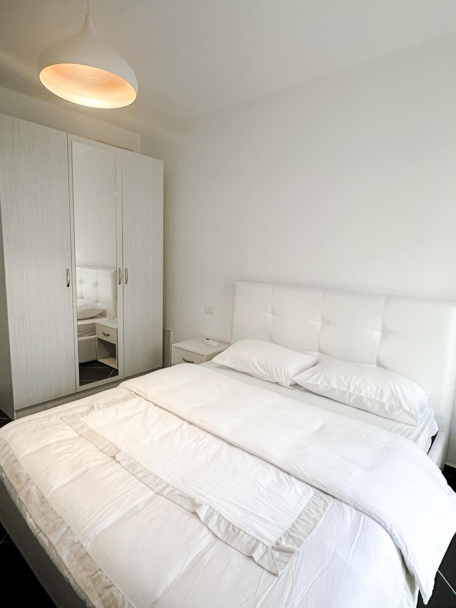 Sea View Apartments Durrës 외부 사진